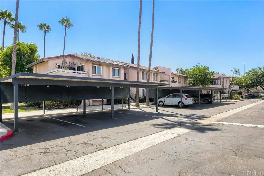 883 W San Ysidro Boulevard #10 San Ysidro, CA 92173