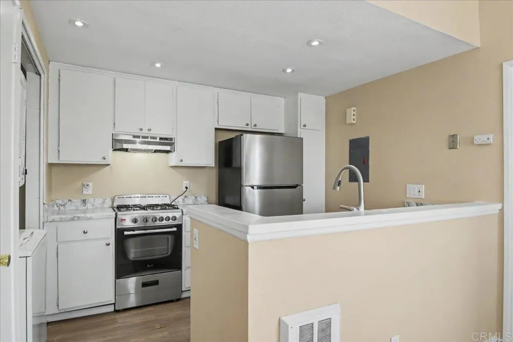883 W San Ysidro Boulevard #10 San Ysidro, CA 92173