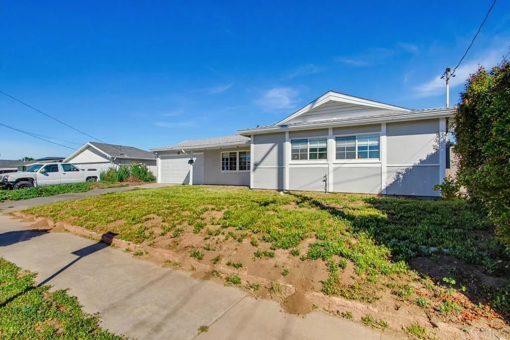 9462 Doheny Road Santee, CA 92071