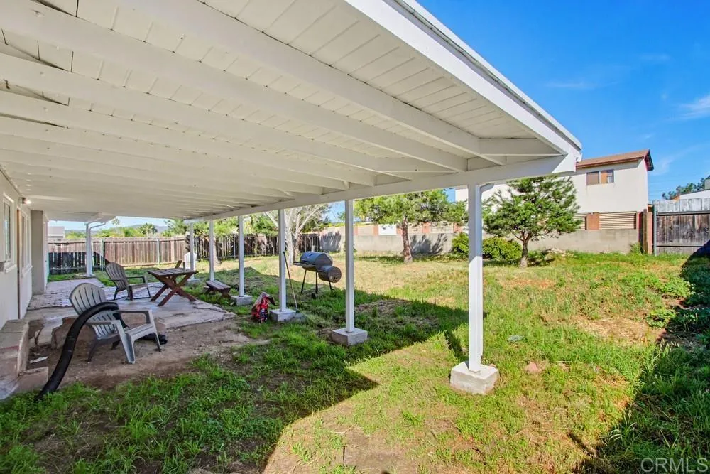 9462 Doheny Road Santee, CA 92071