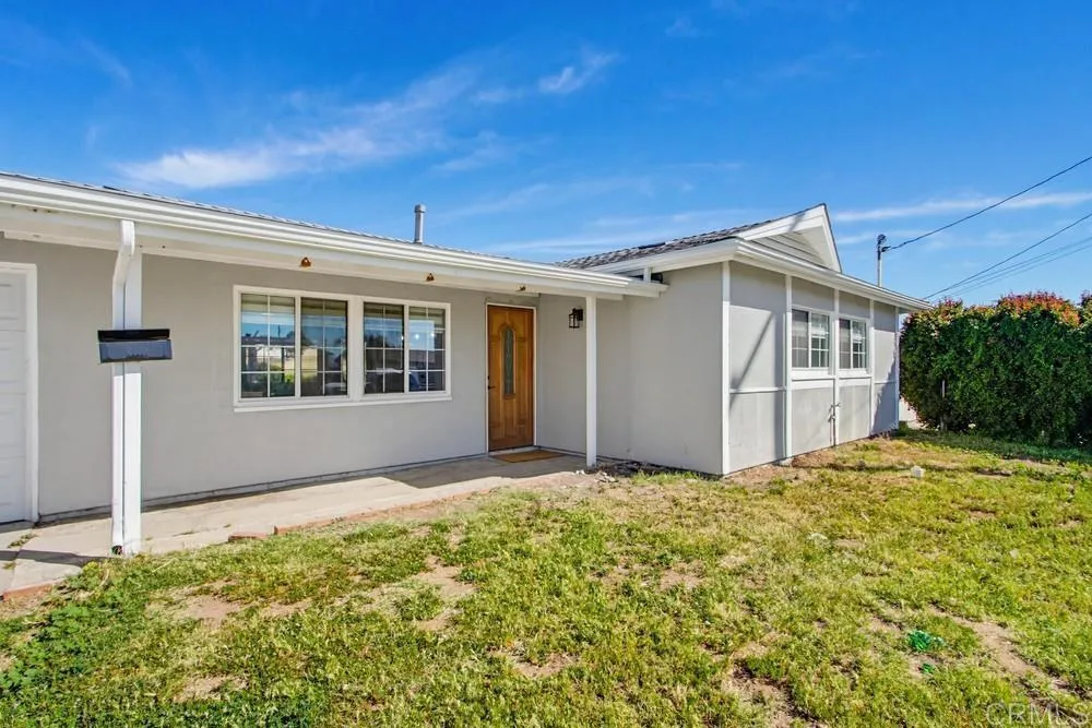 9462 Doheny Road Santee, CA 92071