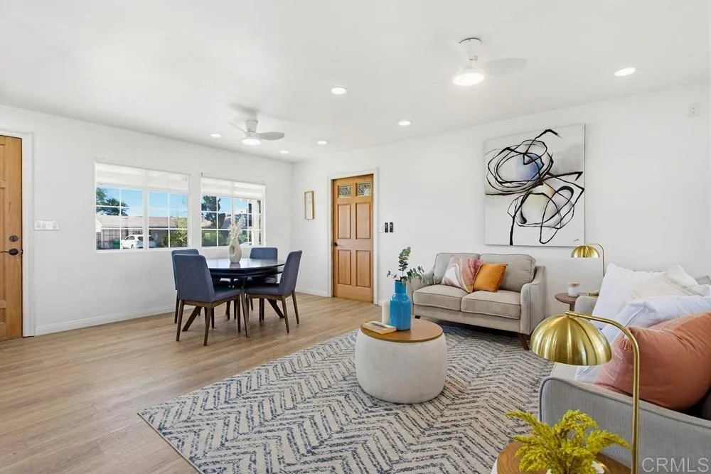 9462 Doheny Road Santee, CA 92071
