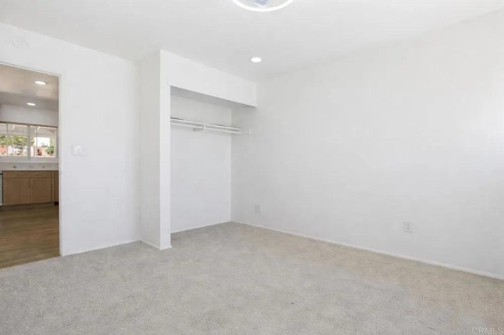 9462 Doheny Road Santee, CA 92071