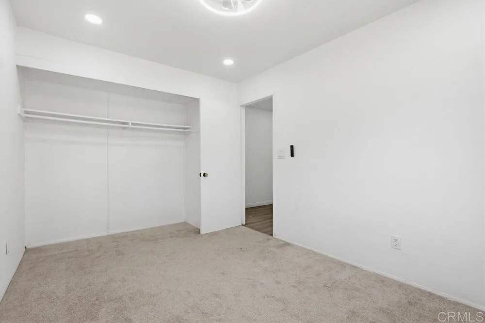 9462 Doheny Road Santee, CA 92071