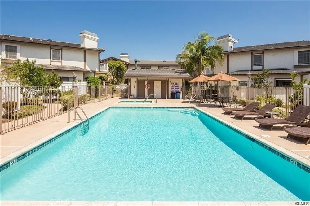 1727 Date Avenue #3 Torrance, CA 90503