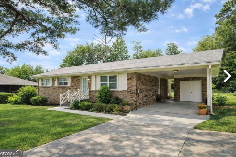 615 Peachtree DR Thomaston, GA 30286