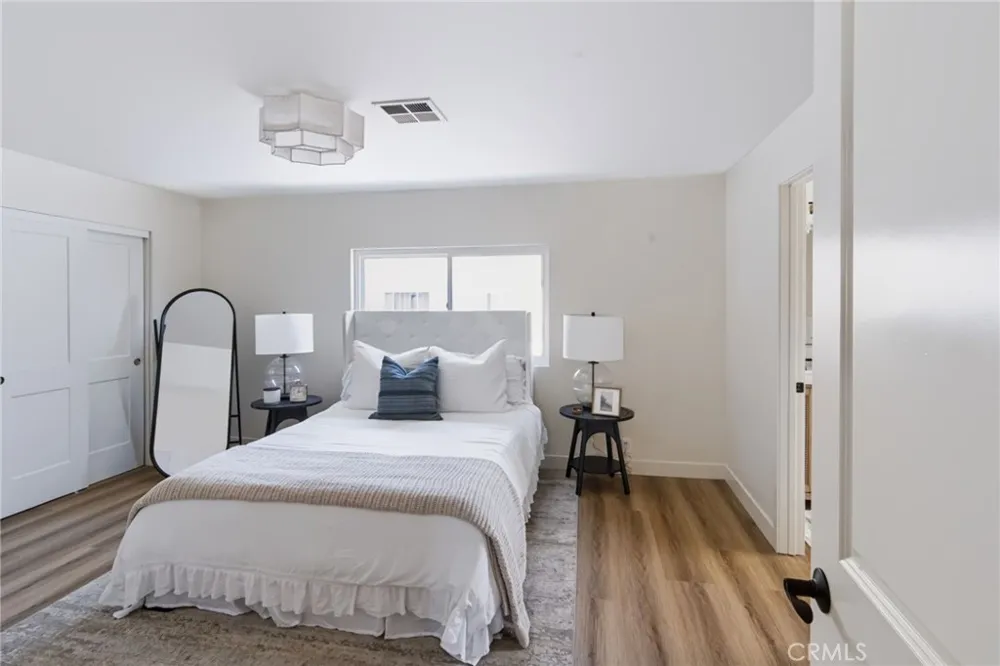 24303 Woolsey Canyon #65 West Hills, CA 91304
