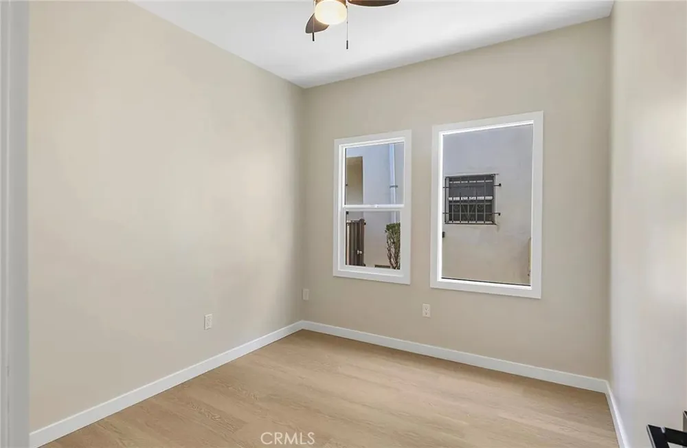 1237 E 1st #8 Long Beach, CA 90802