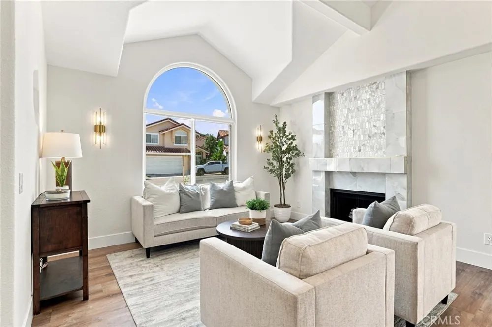 30062 Topsail Laguna Niguel, CA 92677