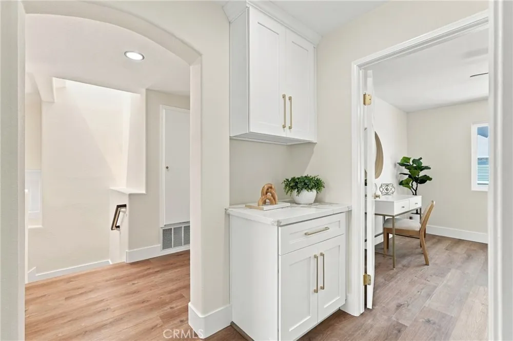30062 Topsail Laguna Niguel, CA 92677