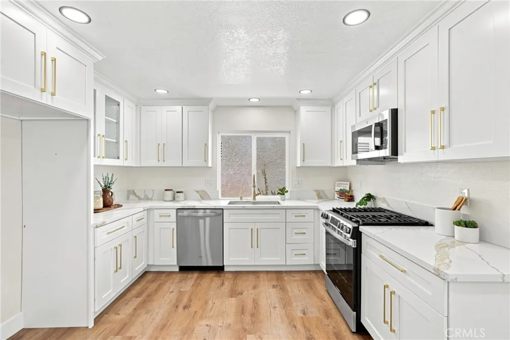 30062 Topsail Laguna Niguel, CA 92677