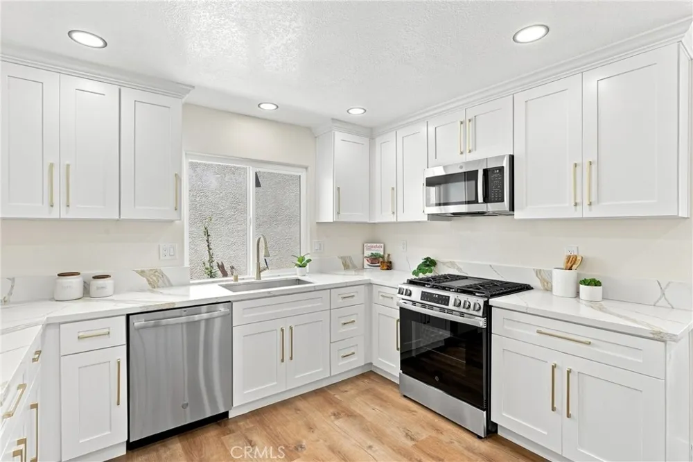 30062 Topsail Laguna Niguel, CA 92677