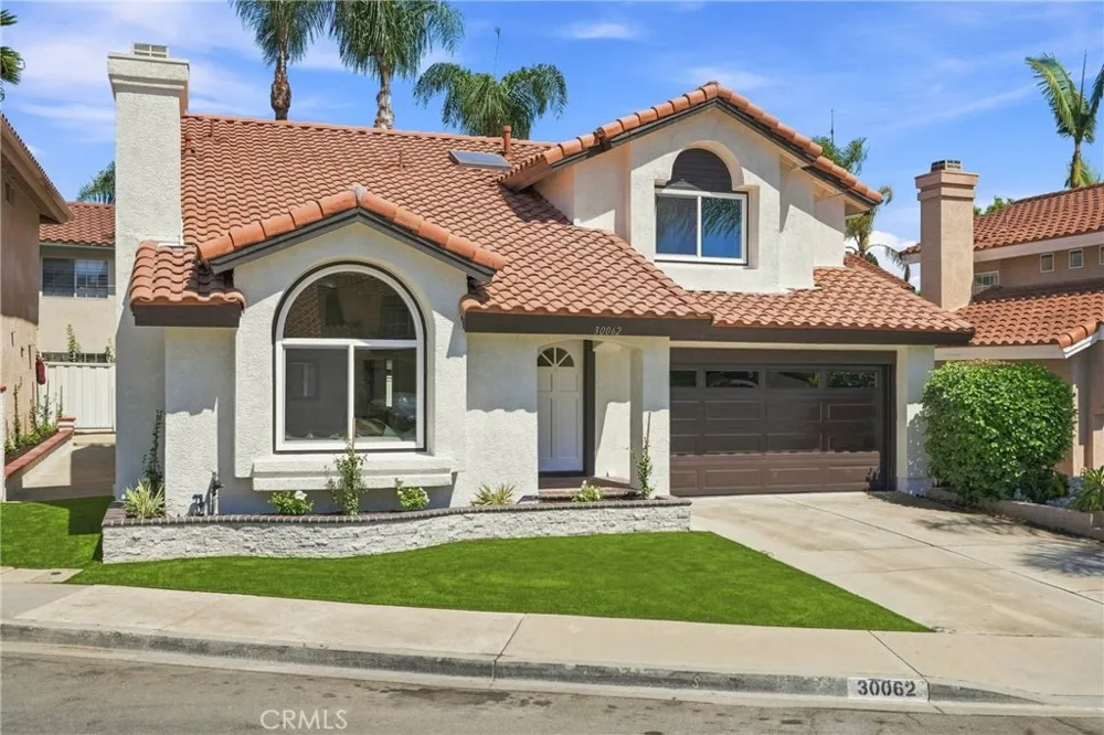 30062 Topsail Laguna Niguel, CA 92677