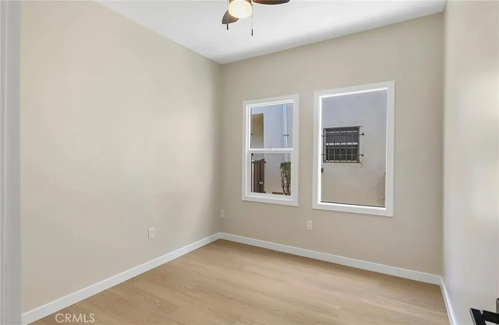 1237 E 1st #1 Long Beach, CA 90802