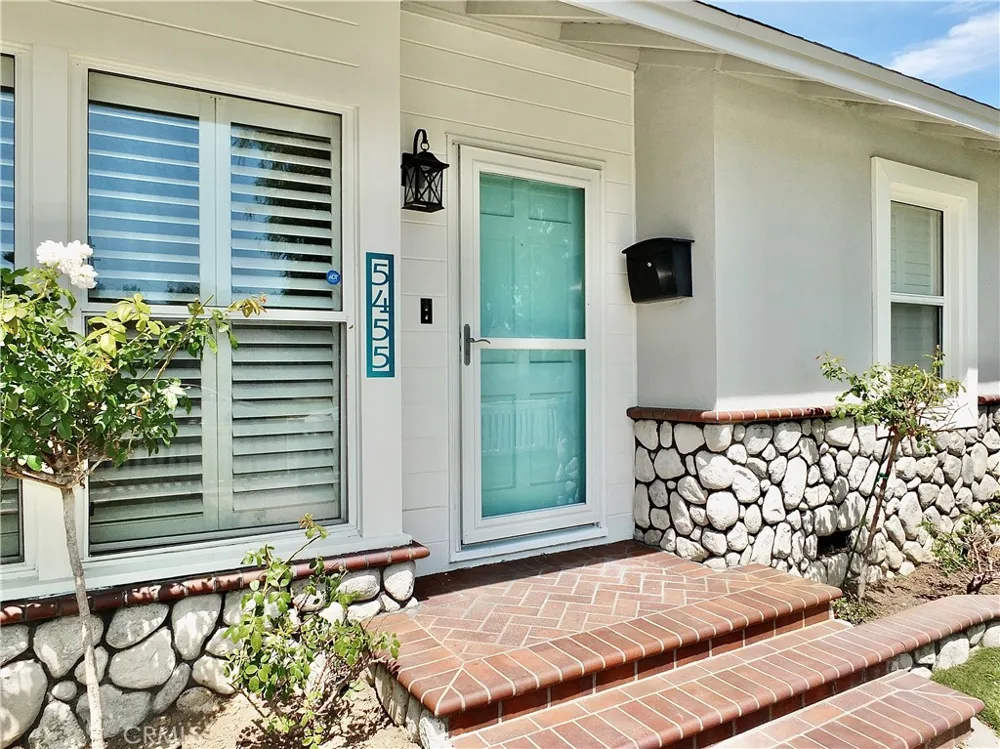 5455 E 29th Street Long Beach, CA 90815