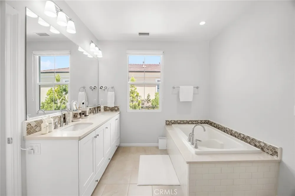 166 Working Ranch Irvine, CA 92602