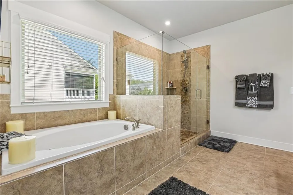 606 Taymack W Woodstock, GA 30188