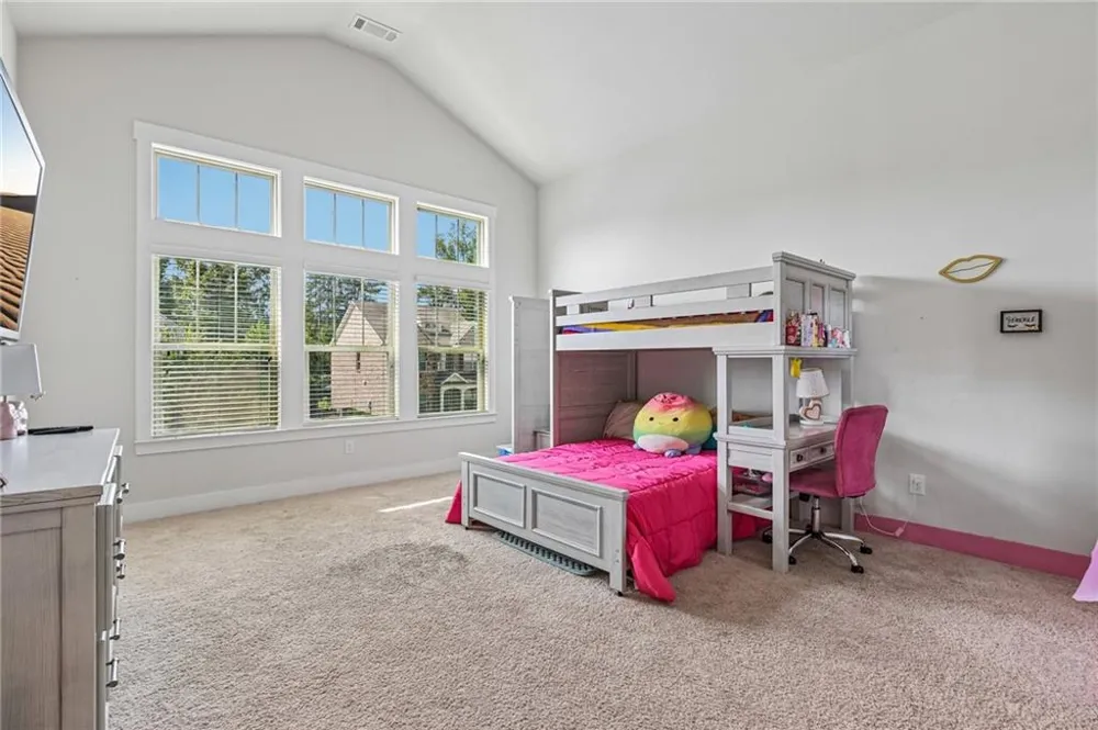 606 Taymack W Woodstock, GA 30188