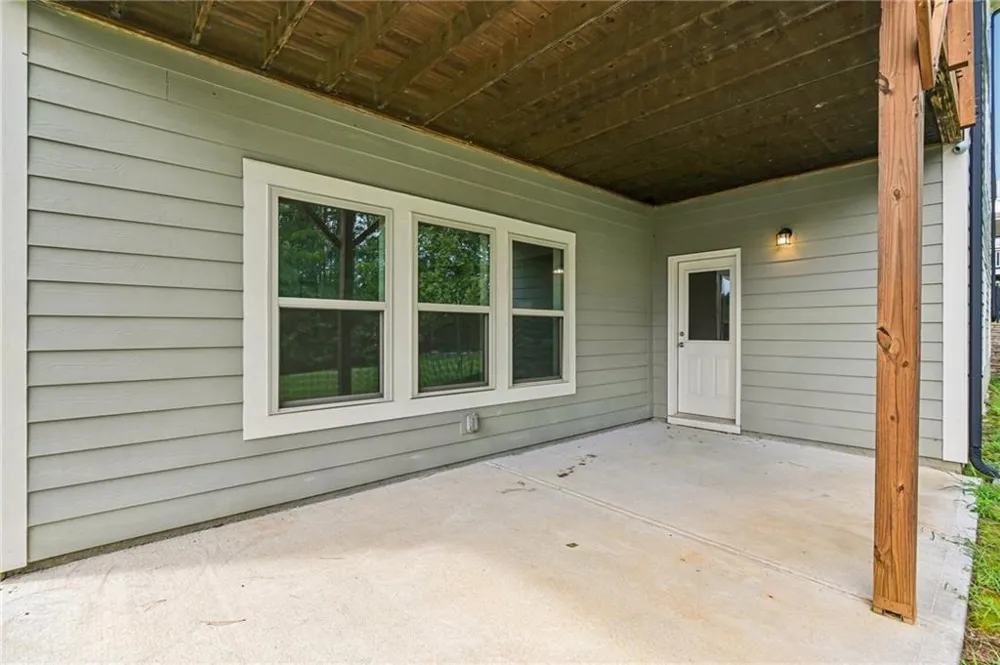 606 Taymack W Woodstock, GA 30188