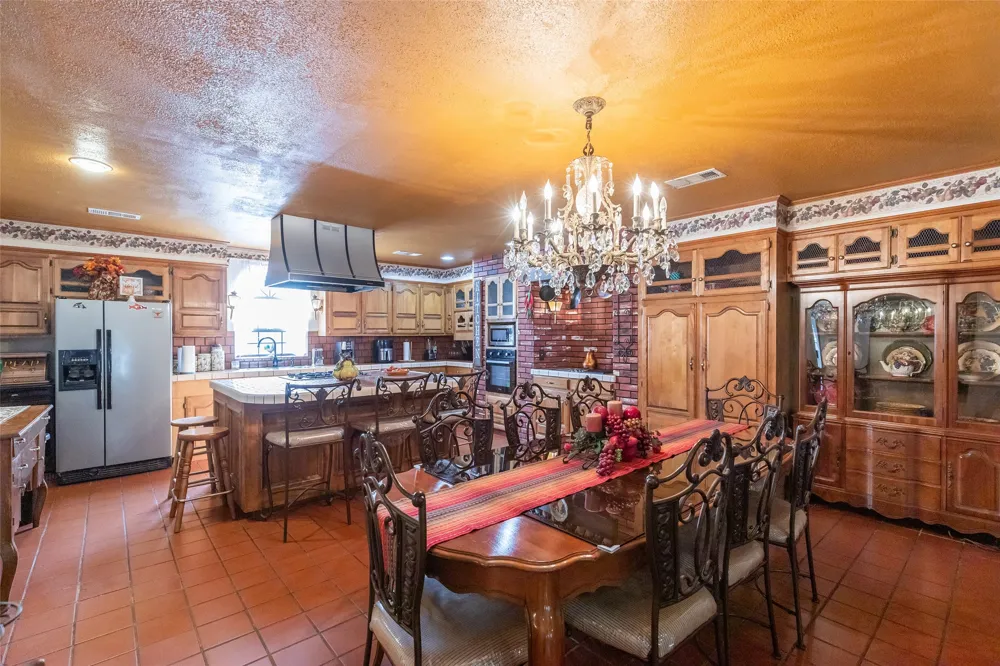 311 S Berthelot Street Stamford, TX 79553