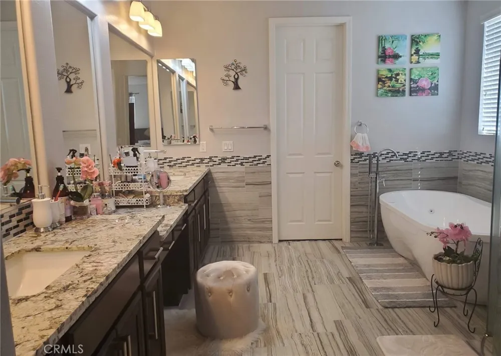 14591 Westfield Chino, CA 91710