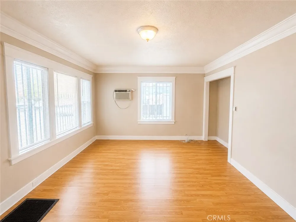 410 E Eagle Street Long Beach, CA 90806