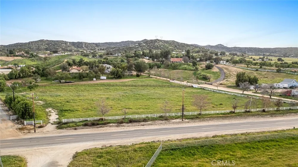 Contour Nuevo/Lakeview, CA 92567
