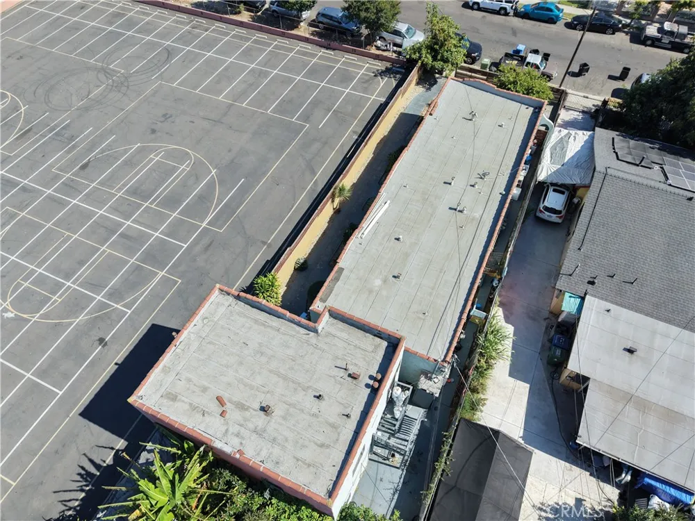 517 W 42nd Los Angeles, CA 90037