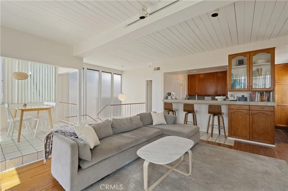 409 16th Street Manhattan Beach, CA 90266