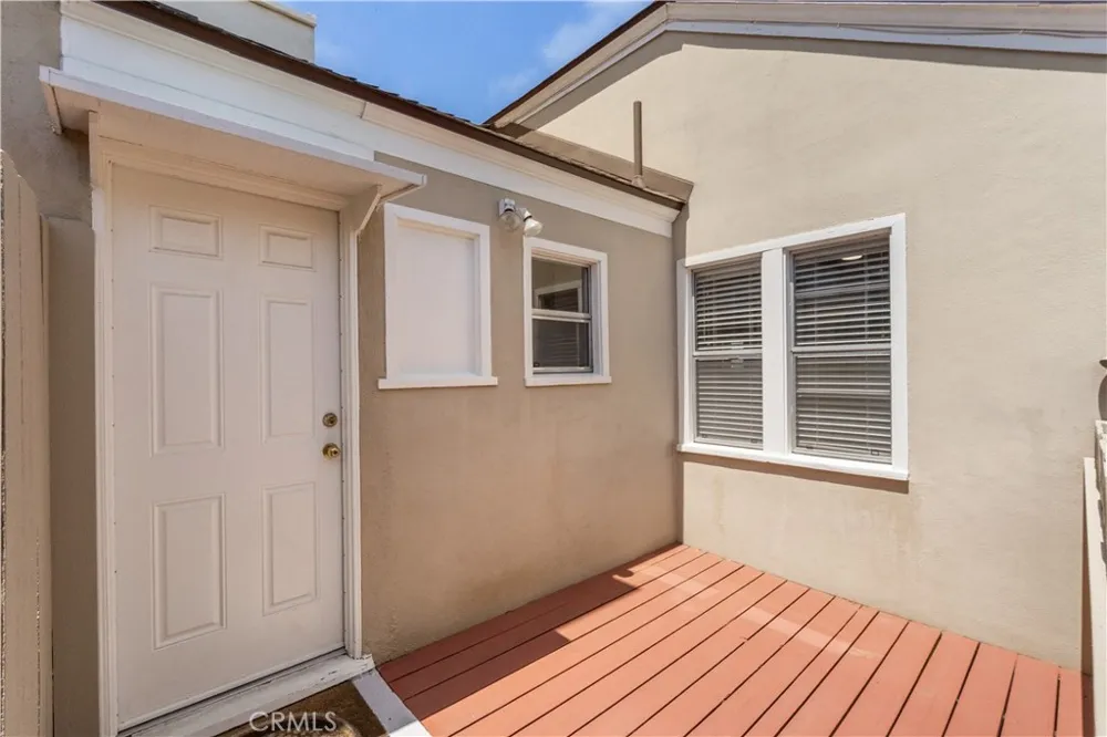 409 16th Street Manhattan Beach, CA 90266