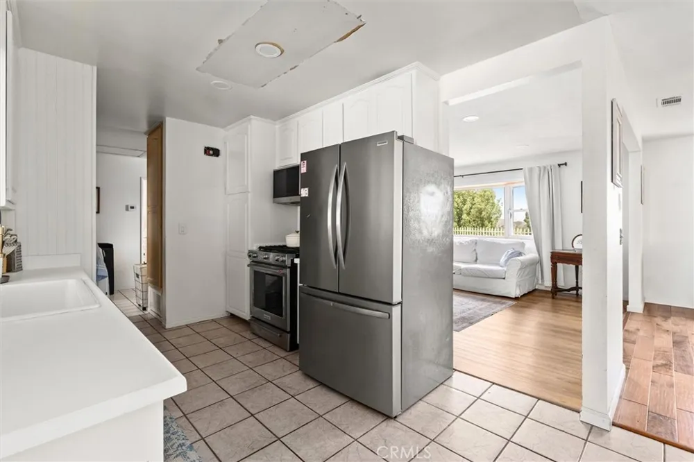 5435 Pinto Jurupa Valley, CA 92509