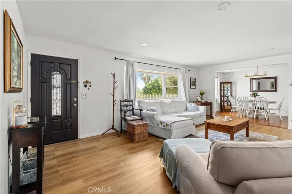 5435 Pinto Jurupa Valley, CA 92509