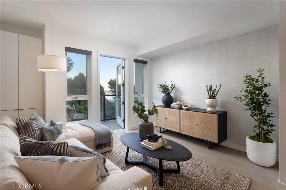511 S Harbor #407 San Pedro, CA 90731