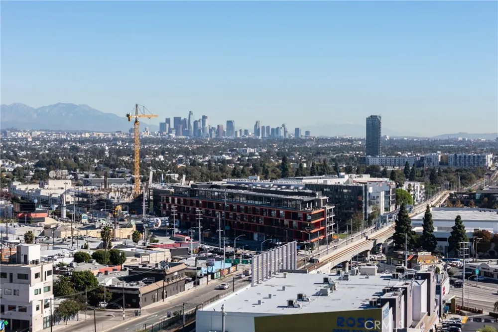3734 S Canfield Ave #330 Los Angeles, CA 90034