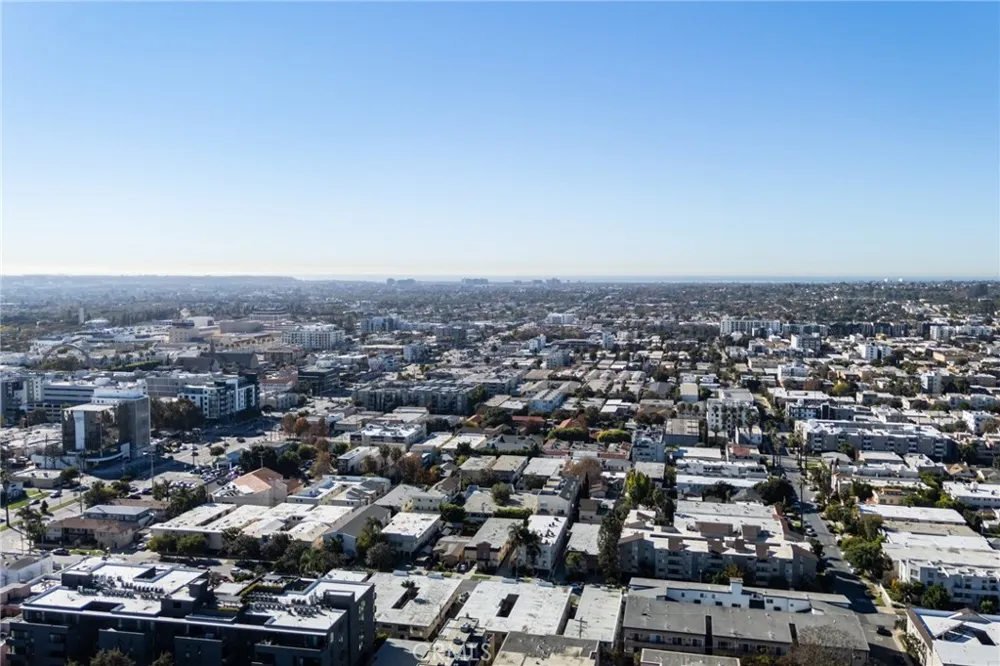 3734 S Canfield Ave #330 Los Angeles, CA 90034