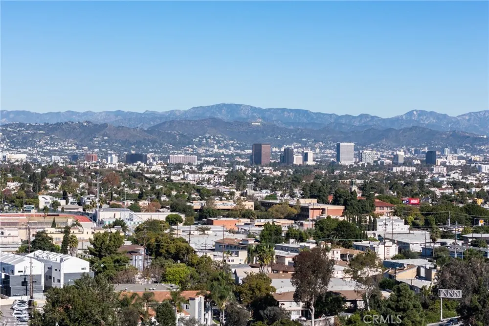 3734 S Canfield Ave #330 Los Angeles, CA 90034