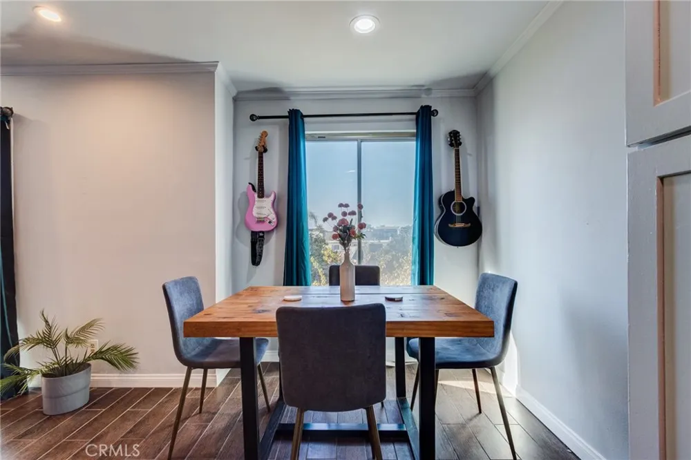 3734 S Canfield Ave #330 Los Angeles, CA 90034