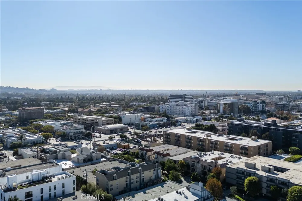 3734 S Canfield Ave #330 Los Angeles, CA 90034