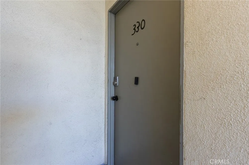 3734 S Canfield Ave #330 Los Angeles, CA 90034