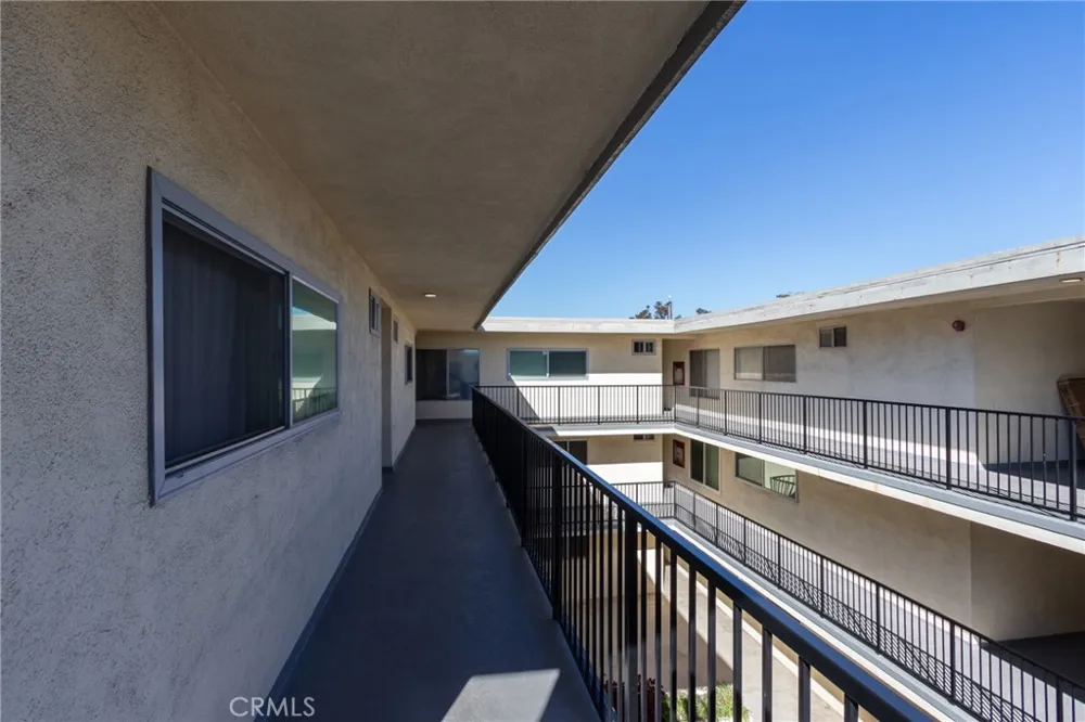 3734 S Canfield Ave #330 Los Angeles, CA 90034