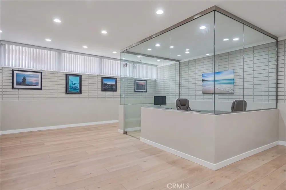 10850 Atlantic Avenue Lynwood, CA 90262
