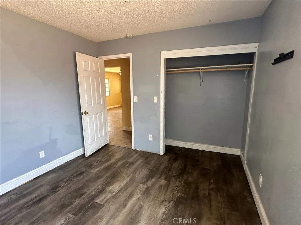 912 Meadows Bakersfield, CA 93306