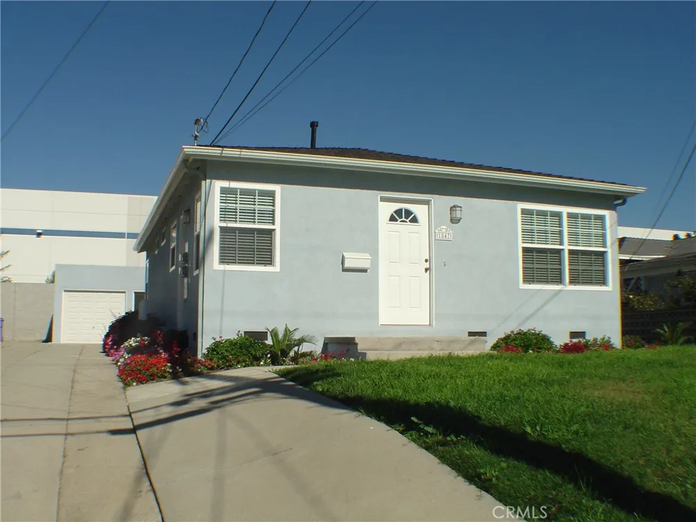 1547 Del Amo Boulevard Torrance, CA 90501
