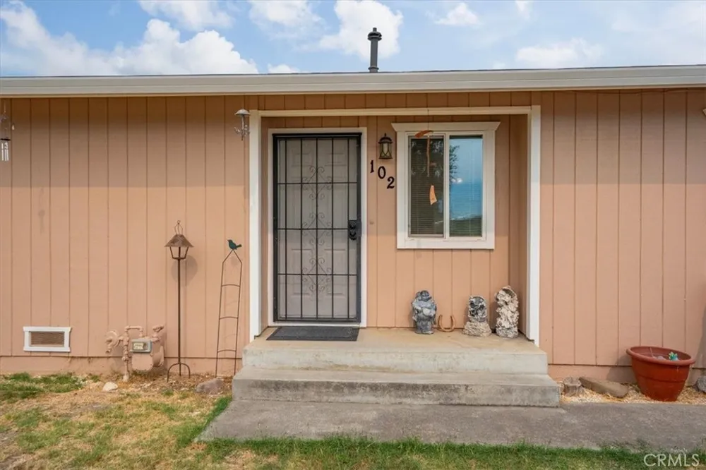 102 Ventura Avenue Gerber, CA 96035
