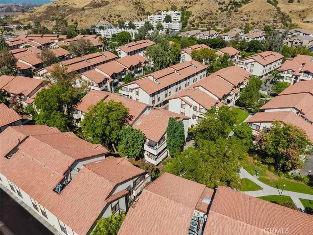 18185 W Sundowner Way #837 Canyon Country, CA 91387