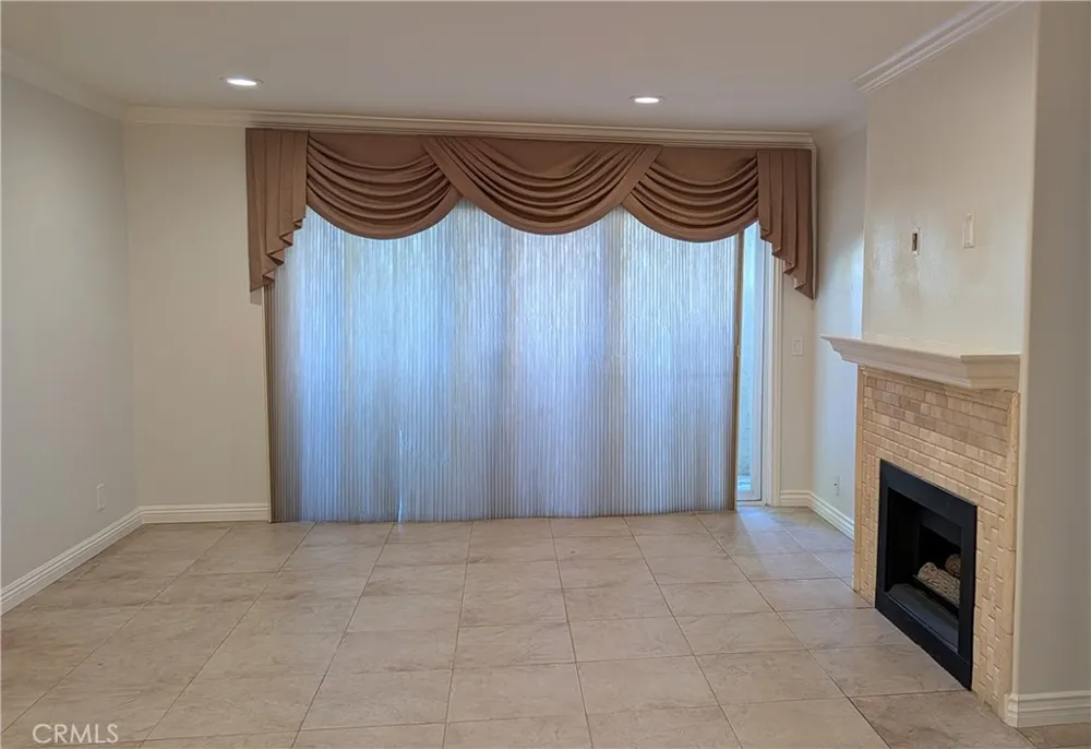 2380 S Diamond Bar #D Diamond Bar, CA 91765