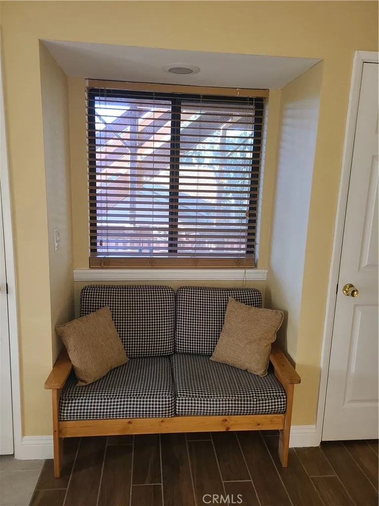 15329 Acacia Way Pine Mountain Club, CA 93222