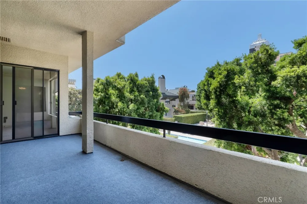 2197 Century Hill Los Angeles, CA 90067