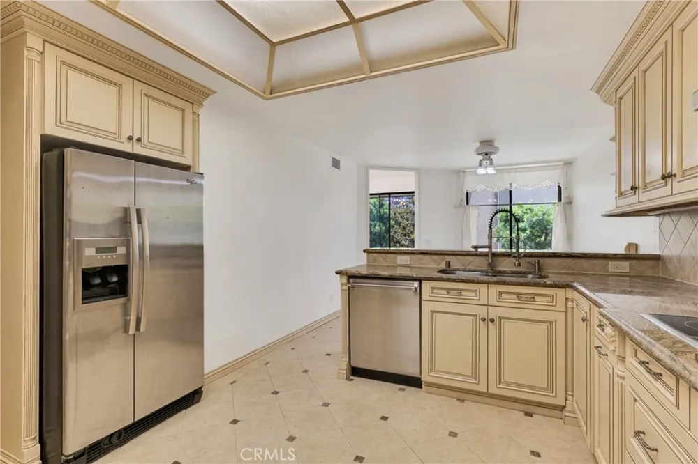 2197 Century Hill Los Angeles, CA 90067
