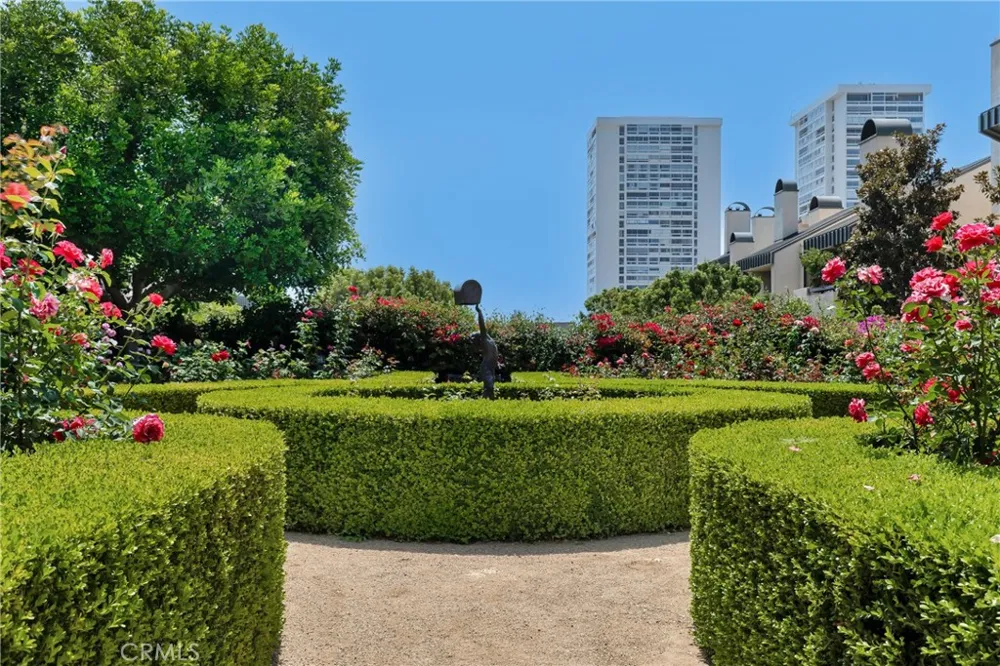 2197 Century Hill Los Angeles, CA 90067